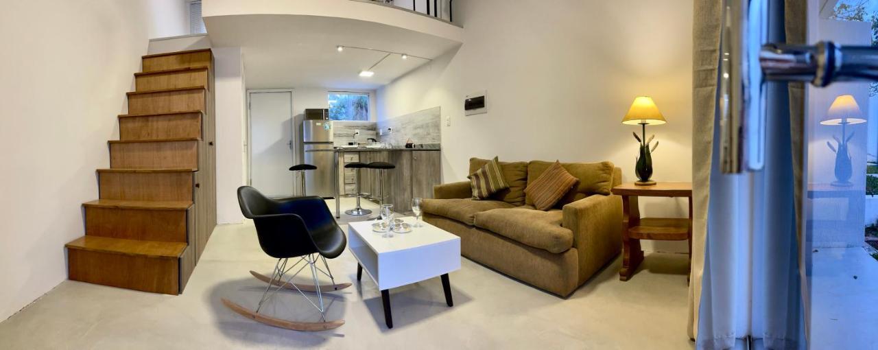 Zarate Isla Tiny Houses En Asuncion. Zona Aeropuerto-Rakiura מראה חיצוני תמונה