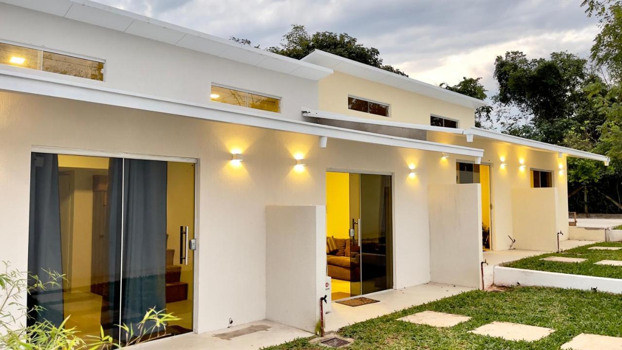 Zarate Isla Tiny Houses En Asuncion. Zona Aeropuerto-Rakiura מראה חיצוני תמונה